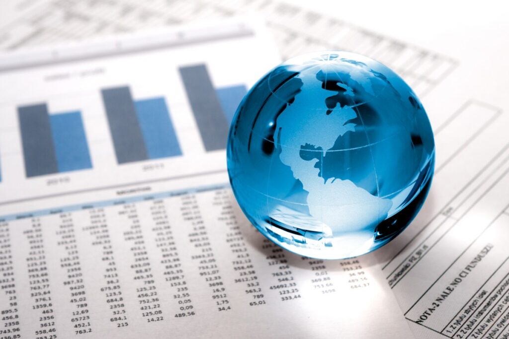 Tax optimization and restructuring / National and international level