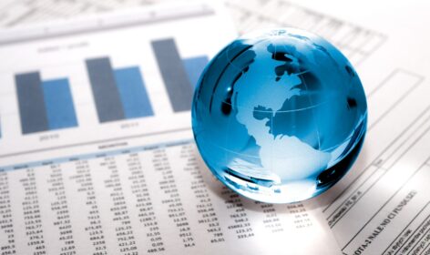 Tax optimization and restructuring / National and international level